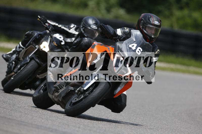 /Archiv-2024/29 12.06.2024 MOTO.CH Track Day ADR/Gruppe blau/46